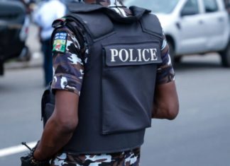 Gunmen attack Anambra police divisional headquarters, kill corporal