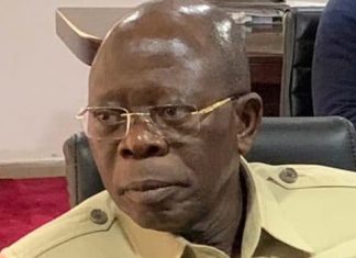 Netizens blast Oshiomhole for calling Edo governor’s wife barren