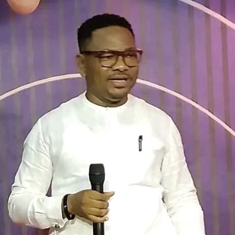 Unlocking Iyuku’s Potential: Philanthropist Advocates for Development in Mineral-Rich Community